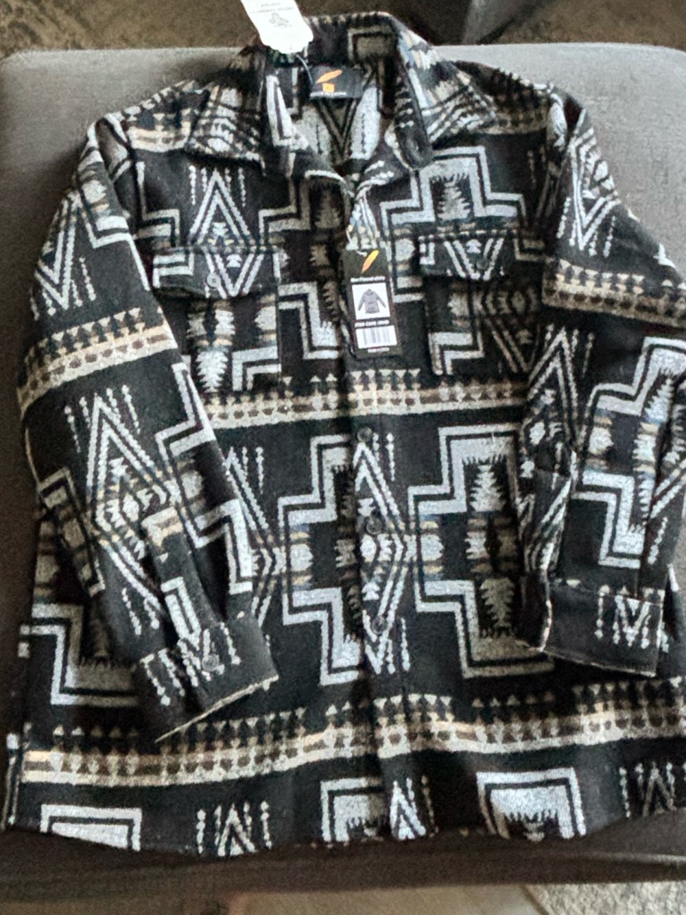 Men's Western Aztec Fleece Shacket Jacket NWT Black Gray Southwestern Print